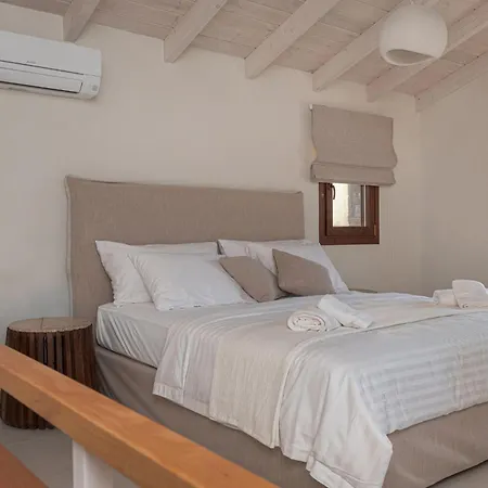 Alsalos Stone By Halkidiki * アギオス・ニコラオス